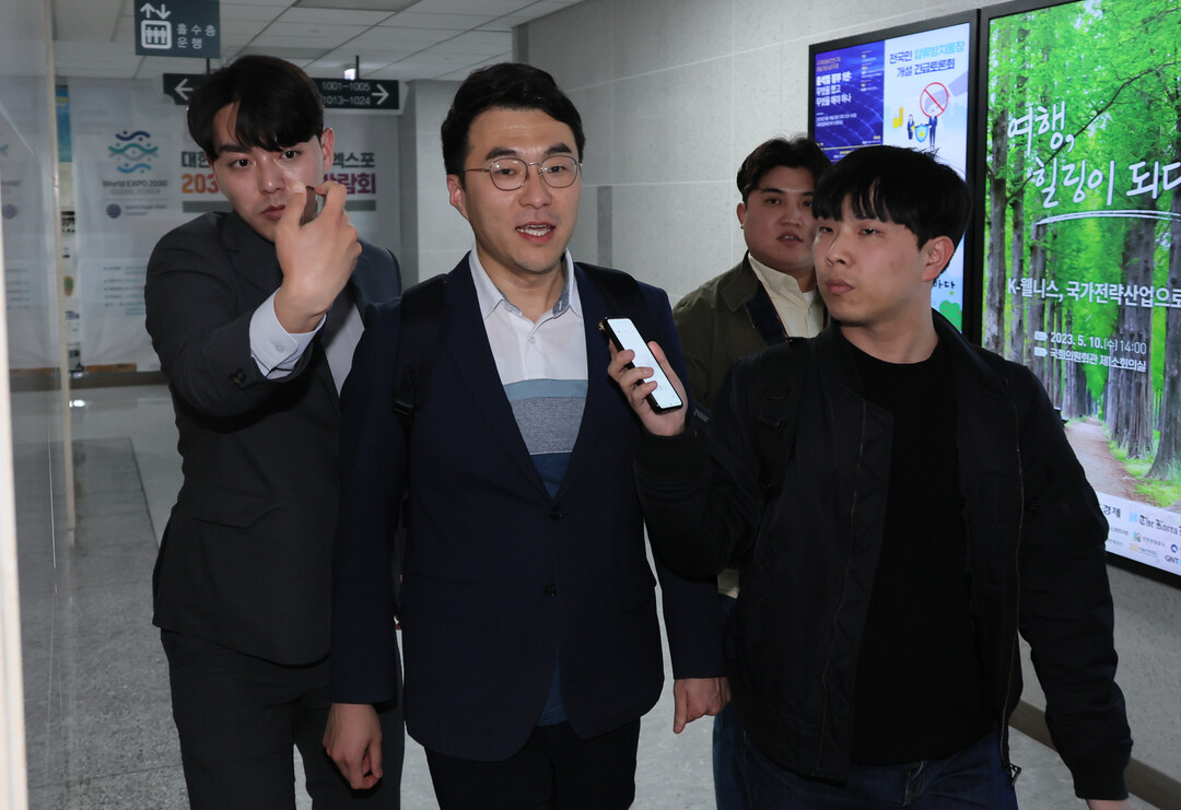 전문가, 김남국 거래 내역 보더니 “코인 업자 느낌…의정활동 지장 없었나” < 정치일반 < POLITICS < 기사본문 - 더퍼블릭