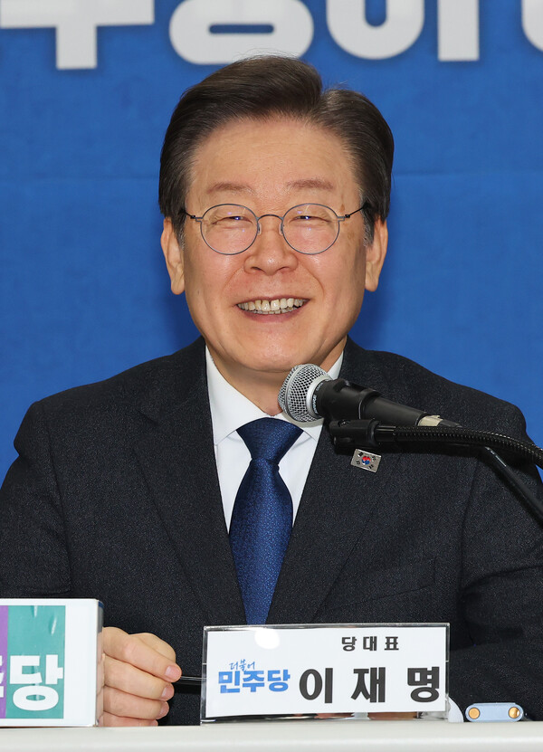 더불어민주당 이재명 대표가 26일 오전 인천시 남동구 구월동 인천시당에서 열린 인천 현장 최고위원회의에서 발언하고 있다(연합뉴스)