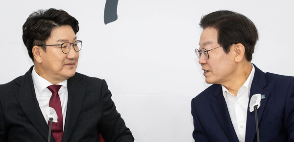 국민의힘 권성동 의원(왼쪽)과 더불어민주당 이재명 대표./사진제공=연합뉴스