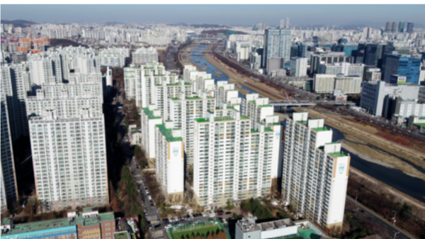 철산한신 아파트 전경