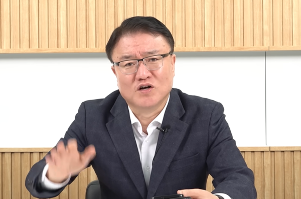 보수패널로 자주보는 서정욱 변호사도 스펙은 굉장하네여