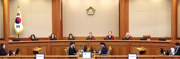 문형배 헌법재판소장 권한대행과 재판관들 [연합뉴스]