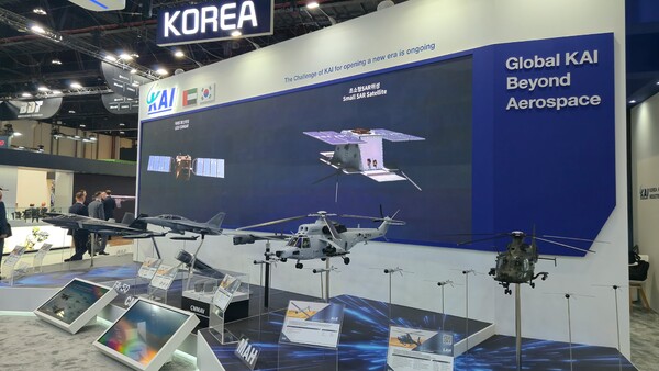  IDEX2025에 꾸려진 KAI부스 전경