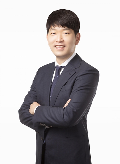 무릎 퇴행성관절염, 젊은 층 발병 증가! 체중 관리와 생활 습관 개선으로 예방하고 관리하세요