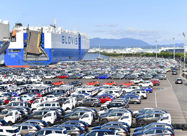 현대차 울산공장 수출선적부두 [현대자동차]