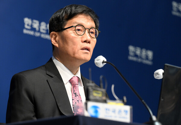 ▲이창용 한국은행 총재가 29일 서울 중구 한국은행에서 열린 금융통화위원회 금리 결정에 대한 기자간담회에서 발언하고 있다. [사진=연합뉴스]