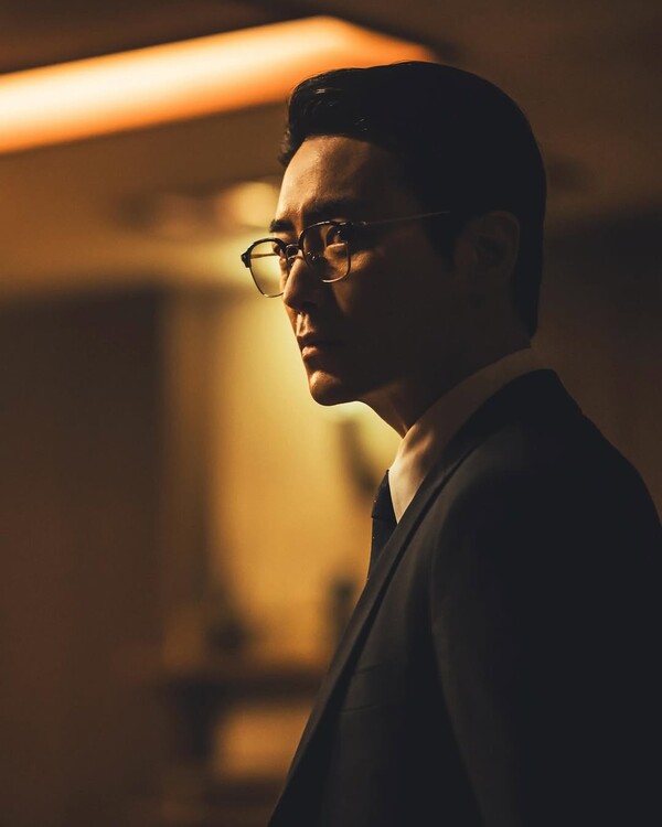 디시트렌드 男<b>배우</b>, 18일 투표 결과…'이준혁' 압도적 1위