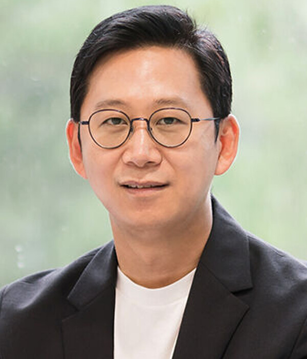 대통령실은 23일 강훈식 대통령비서실장의 브리핑을 통해 이재명 대통령의 장관급 내각 인선을 발표했다(연합뉴스)