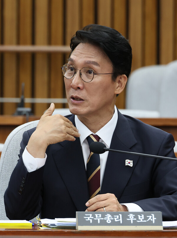  김민석 국무총리 후보자가 25일 서울 여의도 국회에서 열린 인사청문회에서 국민의힘 주진우 의원의 질의에 답하고 있다(연합뉴스)