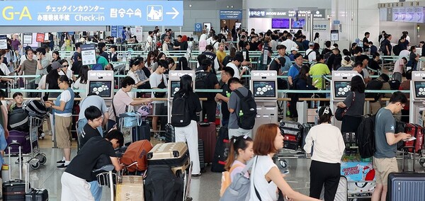 북적이는 인천공항 @연합뉴스