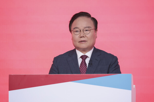 지난 18일 서울 강서구 ASSA 아트홀에서 열린 국민의힘 8·22 전당대회 출마 최고위원·청년최고위원 후보 토론회에서 최고위원에 출마한 김재원 후보가 발언하고 있다. [국민의힘]