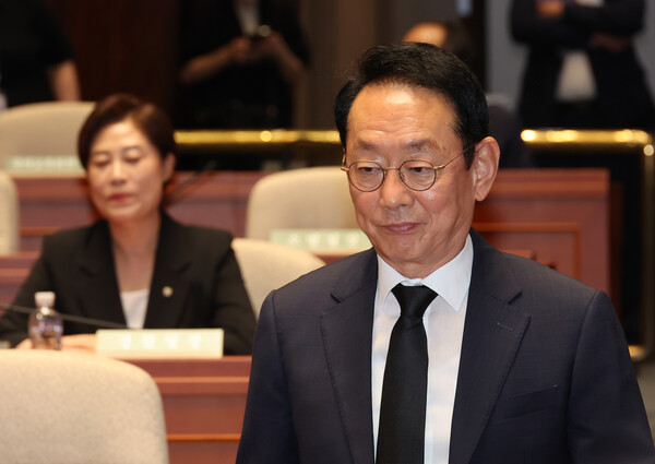 국민의힘 김도읍 의원이 1일 서울 여의도 국회에서 열린 의원총회에 참석하고 있다(연합뉴스)
