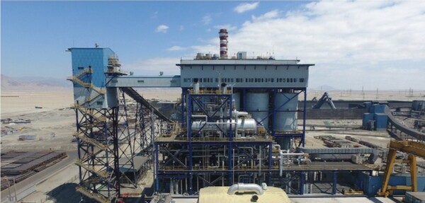 두산에너빌리티의 칠레 북부 안토파가스타 주 메히요네스 지역에 위치한 375MW급 IEM 발전소 전경. @연합뉴스