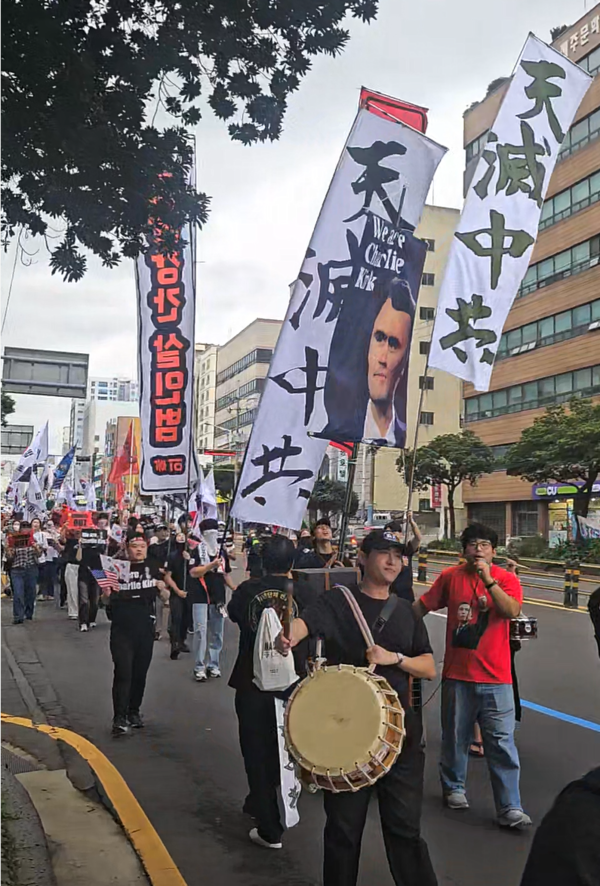 다큐멘터리 '부정선거: 신의 작품인가' 감독판, 극장 넘어 광장으로 확산