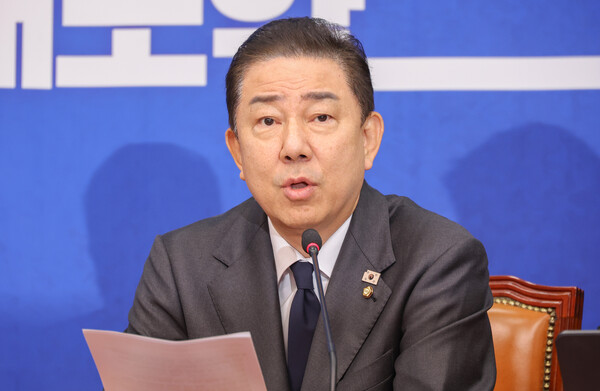 ▲더불어민주당 김병기 원내대표가 19일 국회에서 열린 최고위원회의에서 발언하고 있다. [사진=연합뉴스]