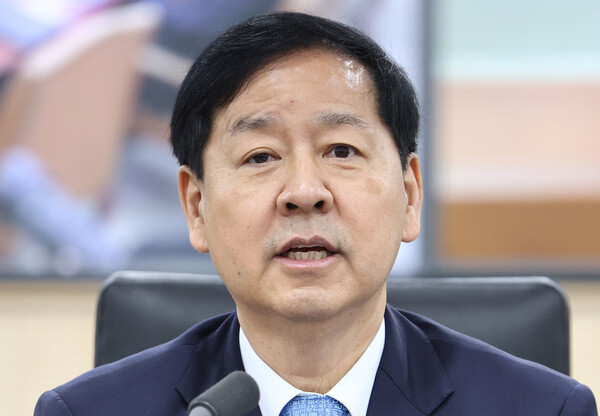 구윤철 부총리 겸 기획재정부 장관이 26일 정부세종청사 중앙동에서 열린 성장전략TF 겸 경제관계장관회의에서 발언하고 있다.(연합뉴스)