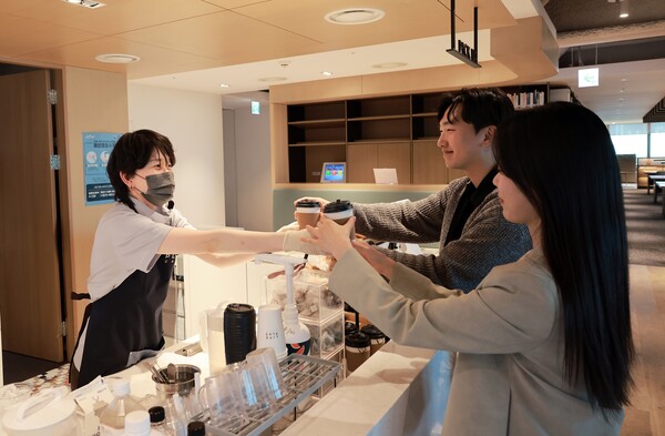 한화 금융계열사, 장애인 319명 직접고용...의무고용 초과 달성 - 뉴스 썸네일 이미지