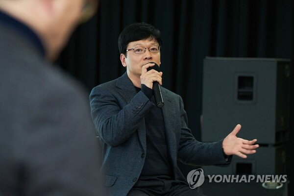 규모만 최대 8조... 요동치는 스마일게이트발 '두 번째 세기의 이혼' - 뉴스 썸네일 이미지