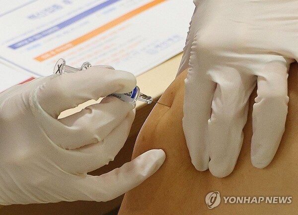 독감 NIP 앞두고 백신 공급 차질...질병청 "물량 문제없다" - 뉴스 썸네일 이미지