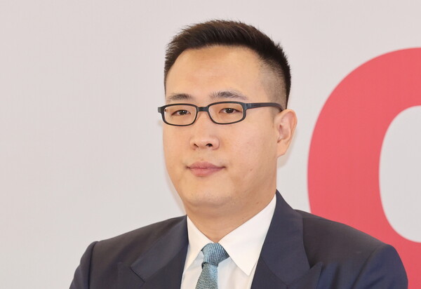 빚 2배 뛰었는데 부동산 판 키웠다...한화갤러리아의 '위험한 베팅' - 뉴스 썸네일 이미지